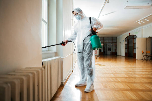 Best Exterminator Services  in Mitchell, SD
